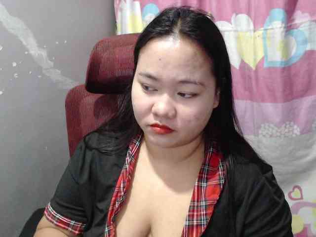 BubbleButtPinay webcam