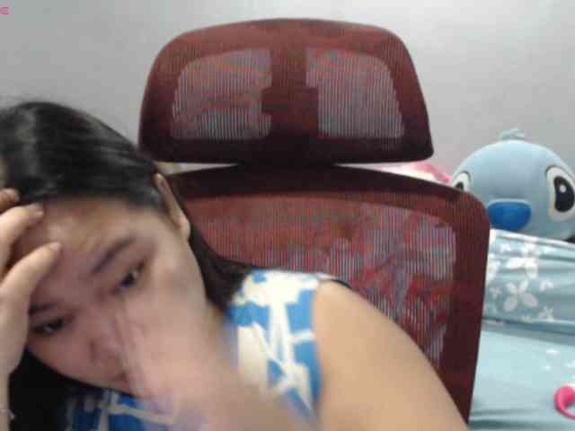 BubbleButtPinay webcam