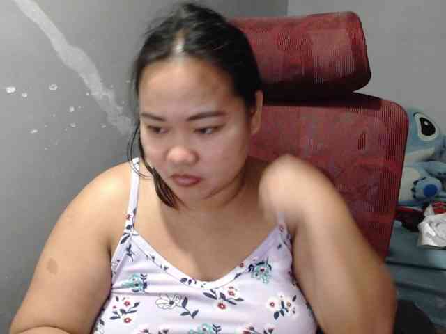 BubbleButtPinay webcam