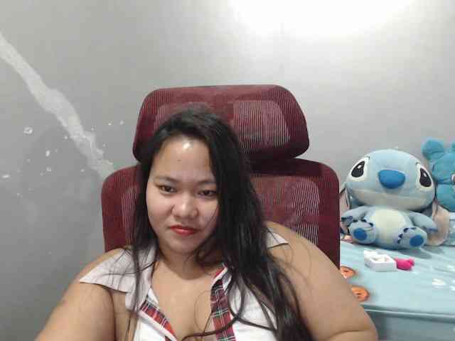 BubbleButtPinay webcam