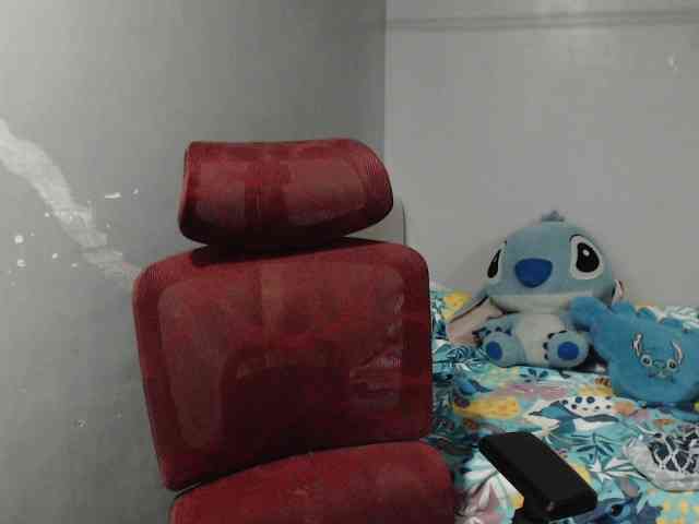 BubbleButtPinay webcam