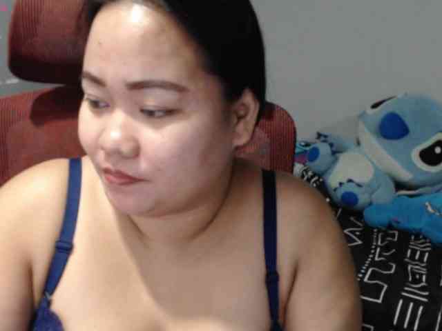BubbleButtPinay webcam