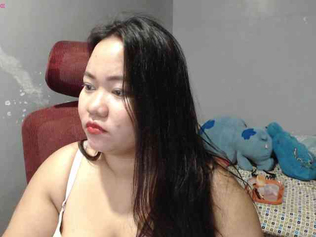 BubbleButtPinay webcam