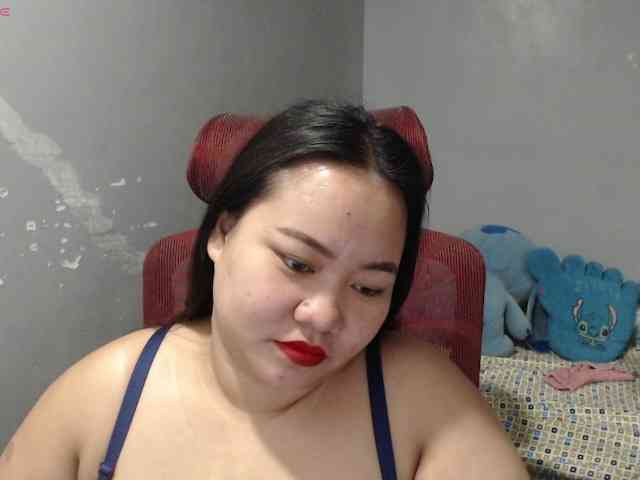 BubbleButtPinay webcam