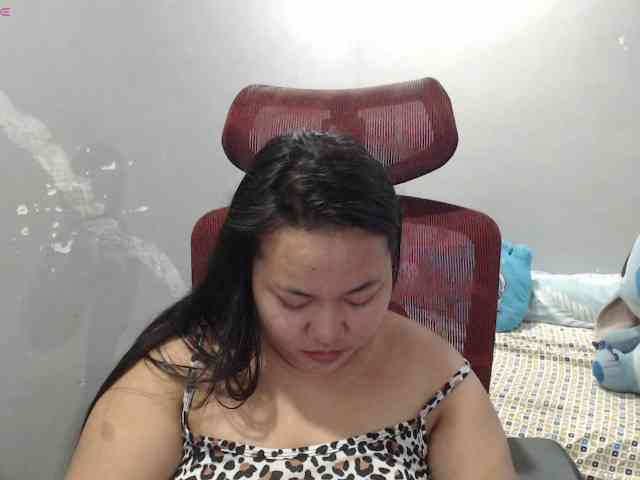 bubblebuttpinay's live room