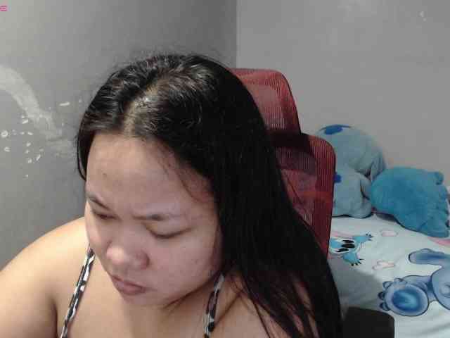 BubbleButtPinay webcam