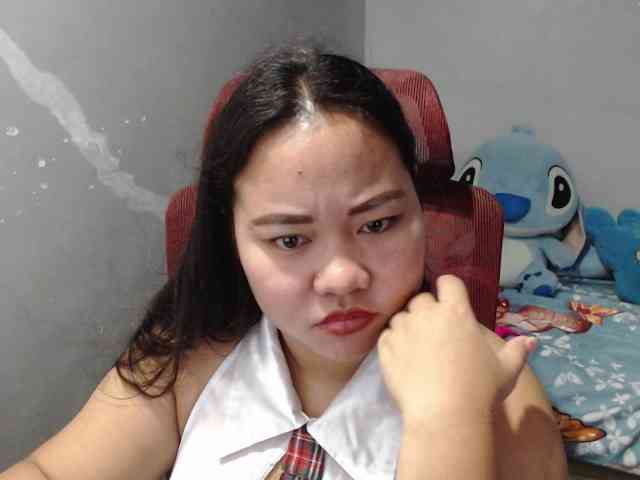 BubbleButtPinay webcam