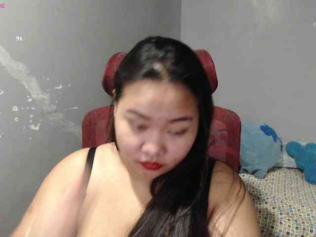 BubbleButtPinay webcam