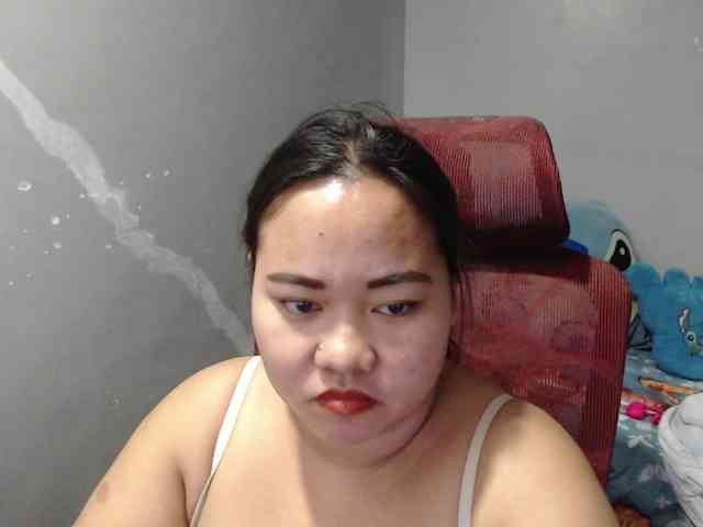 BubbleButtPinay webcam