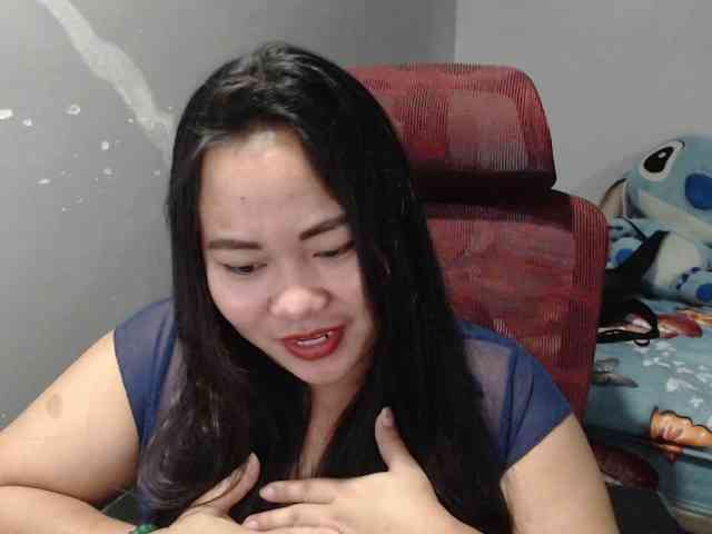 BubbleButtPinay webcam
