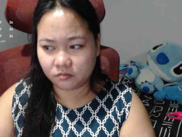Model: BubbleButtPinay
