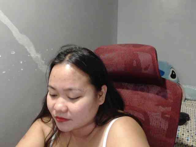 BubbleButtPinay webcam