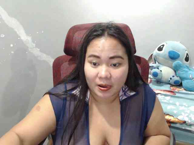 BubbleButtPinay webcam