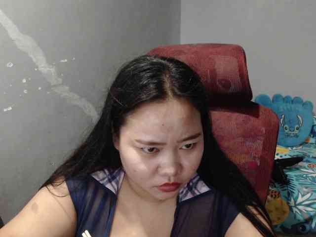BubbleButtPinay webcam
