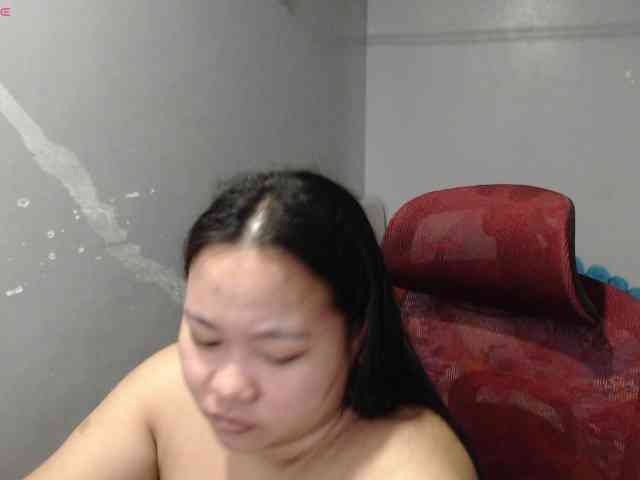BubbleButtPinay webcam