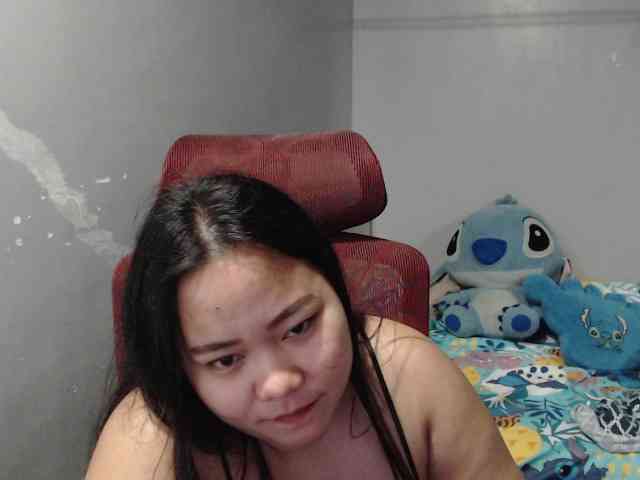 BubbleButtPinay webcam
