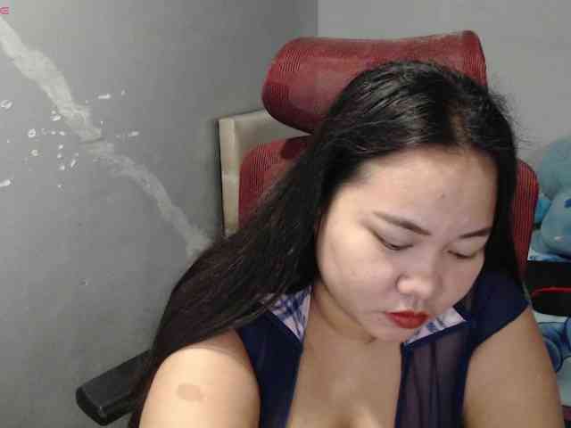 BubbleButtPinay