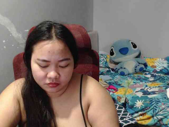 BubbleButtPinay webcam