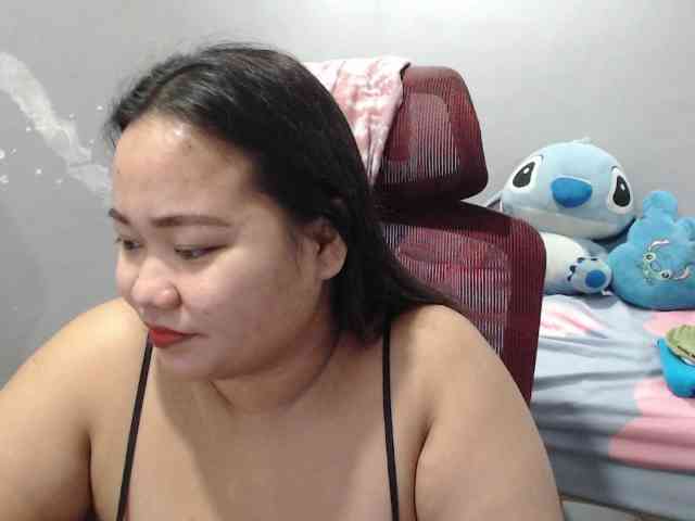 BubbleButtPinay webcam