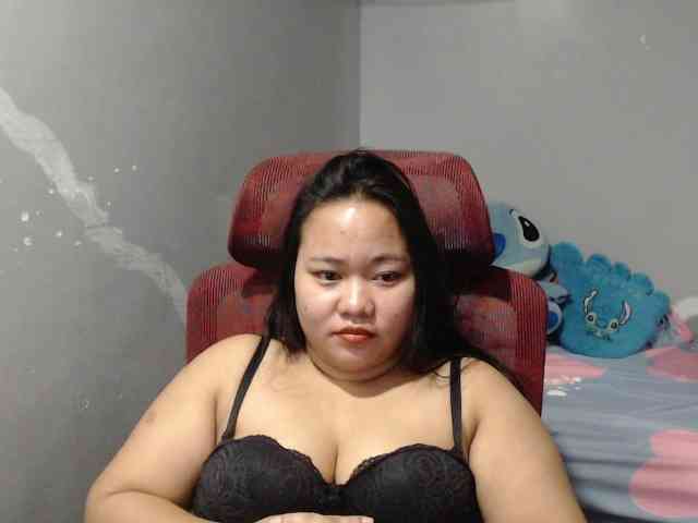 BubbleButtPinay webcam