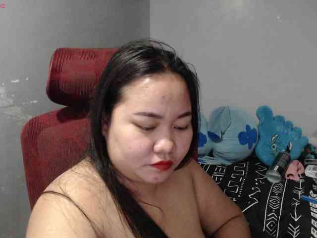 BubbleButtPinay webcam