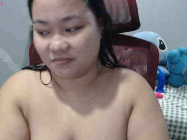 BubbleButtPinay webcam