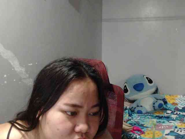 BubbleButtPinay webcam