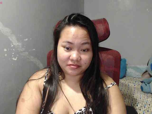 BubbleButtPinay webcam
