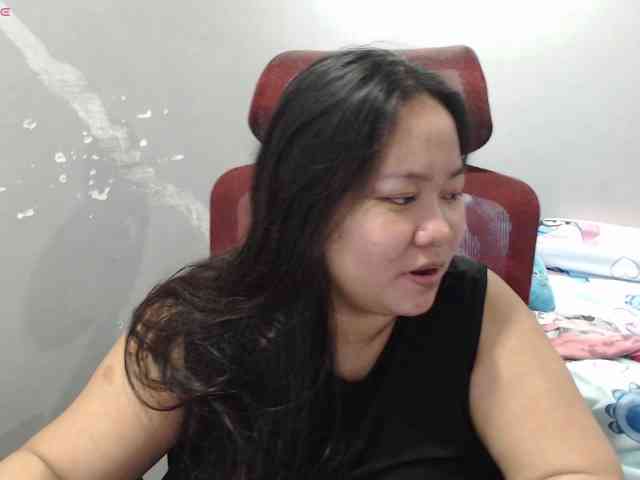 BubbleButtPinay webcam