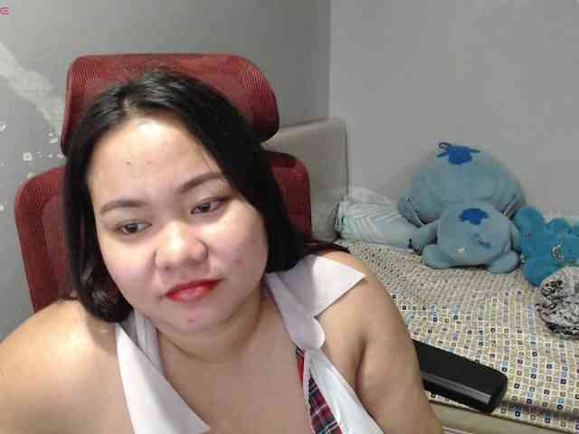 BubbleButtPinay webcam
