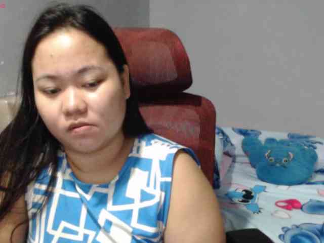 BubbleButtPinay webcam