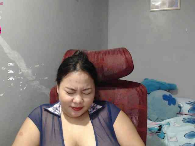 BubbleButtPinay webcam