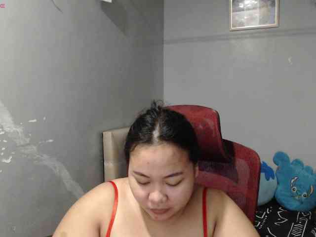BubbleButtPinay webcam