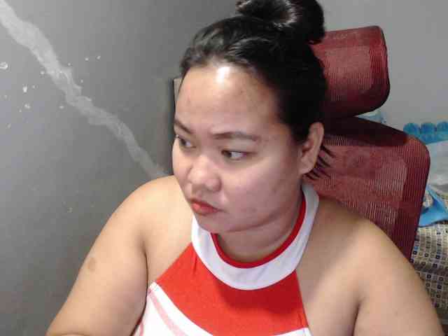 BubbleButtPinay webcam