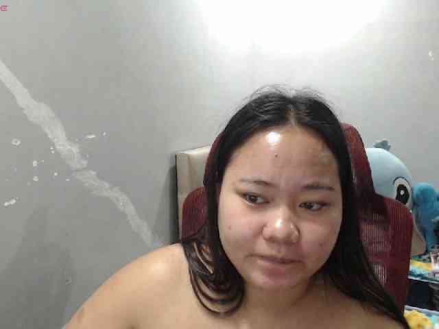 BubbleButtPinay webcam