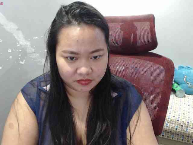BubbleButtPinay webcam