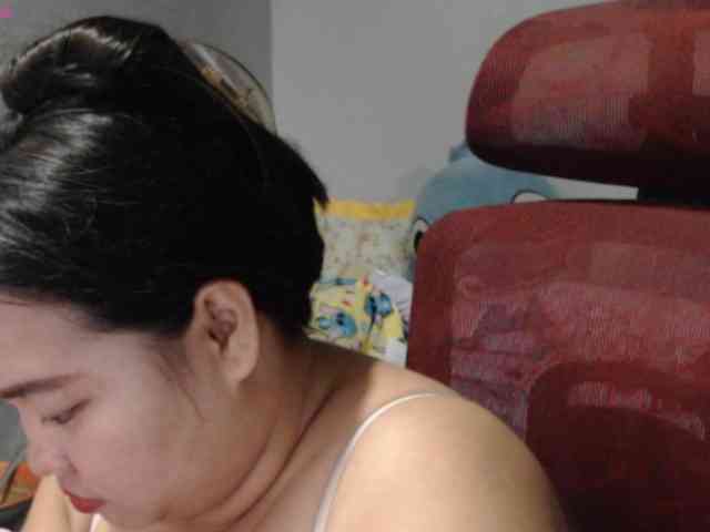 BubbleButtPinay