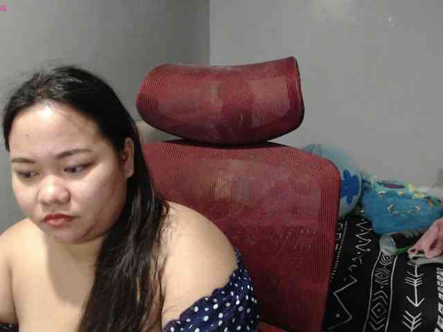 BubbleButtPinay webcam