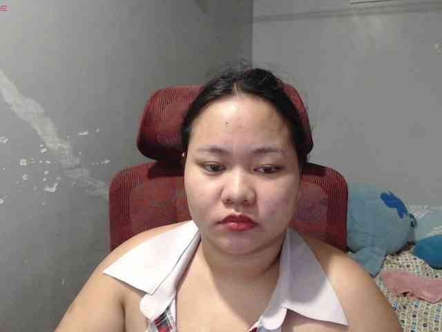 BubbleButtPinay webcam