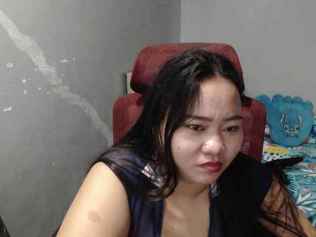 BubbleButtPinay webcam