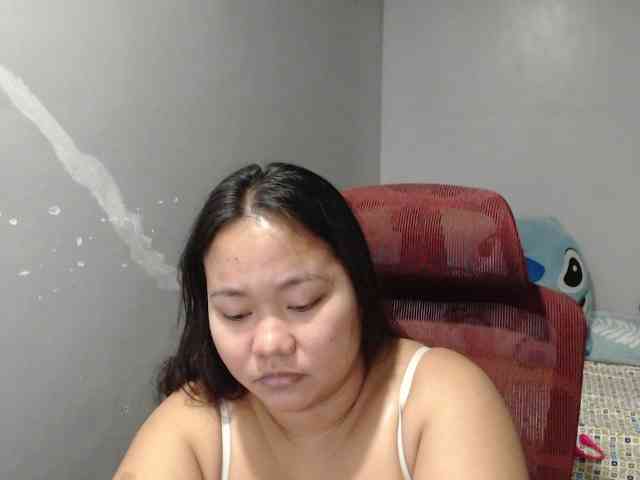 BubbleButtPinay webcam