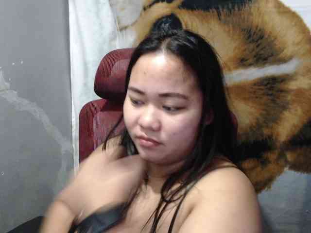 BubbleButtPinay webcam