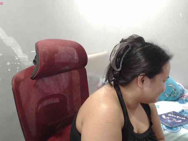 BubbleButtPinay