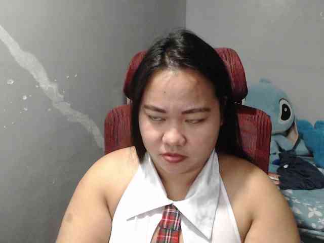 BubbleButtPinay webcam