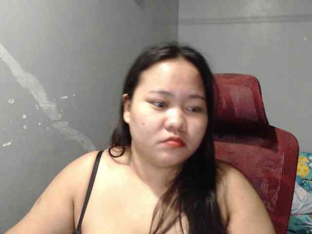 BubbleButtPinay webcam