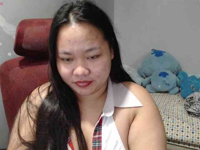 BubbleButtPinay webcam