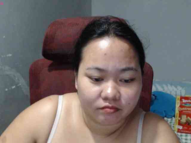 BubbleButtPinay webcam