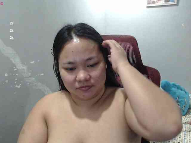 BubbleButtPinay webcam