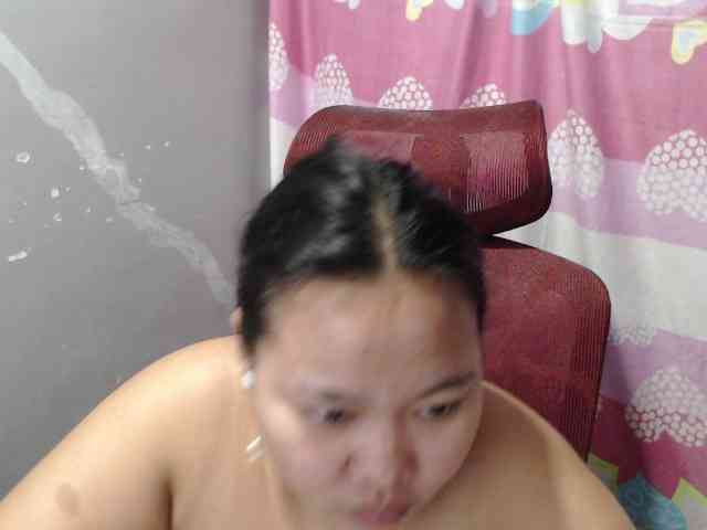 BubbleButtPinay