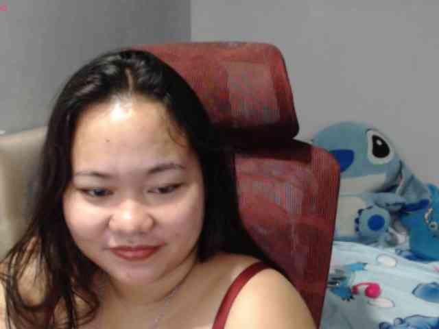 BubbleButtPinay webcam